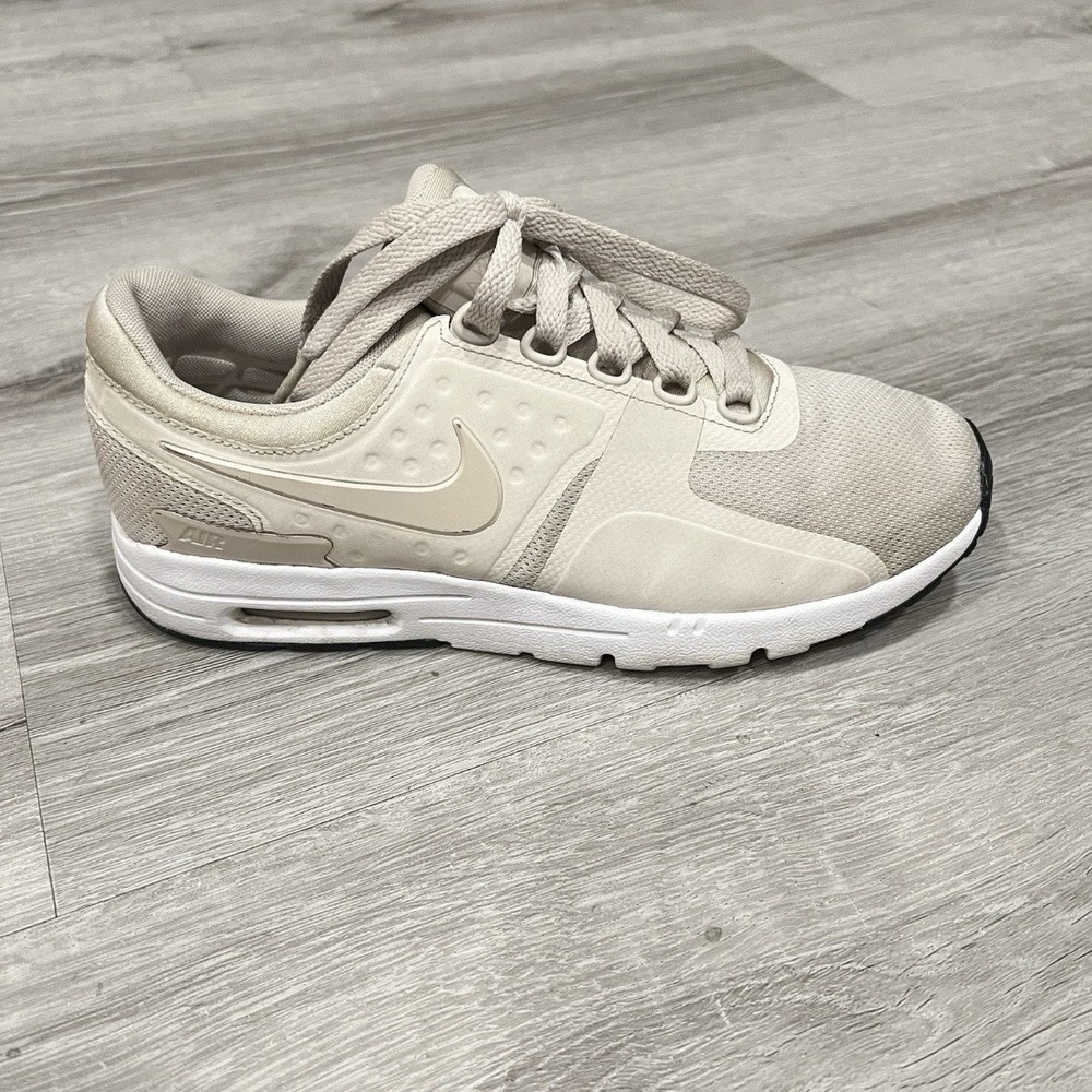 Nike Air Max Zero Womens 7.5 Oatmeal Beige Running Shoes Sneakers 857661-103
